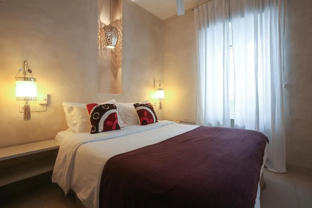 Apartamentos Caravane Тарифа 0*,  Испания