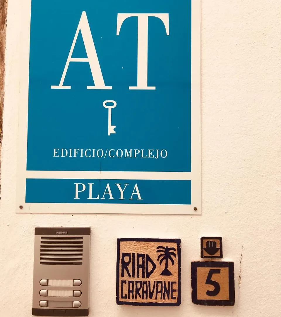 Apartamentos Caravane Тарифа