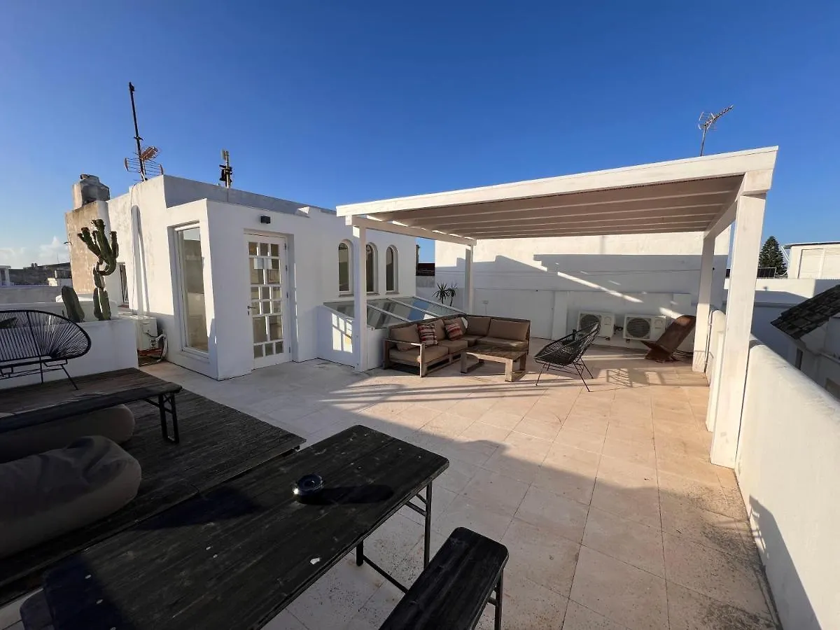 Apartamentos Caravane Tarifa Spain
